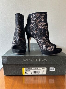 Via Spiga Black Lace Peep-Toe Ankle Booties